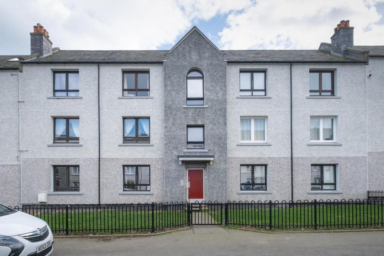 3 Bedroom Aprtmt At Sensational Stay Serviced Accommodation Aberdeen- Froghall Avenue Eksteriør bilde